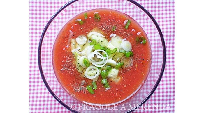 Crema fredda di pomodori (gazpacho)