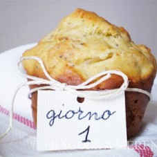 Muffins con semi tostati, indivia e cipolle di Tropea