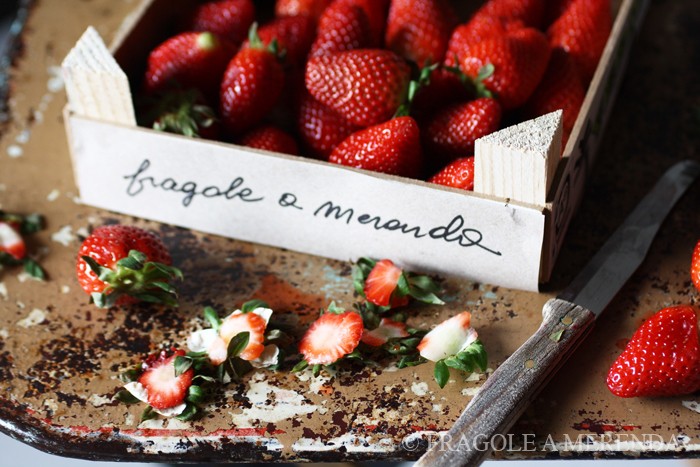 FRAGOLE A MERENDA; una cucina, un blog, un libro